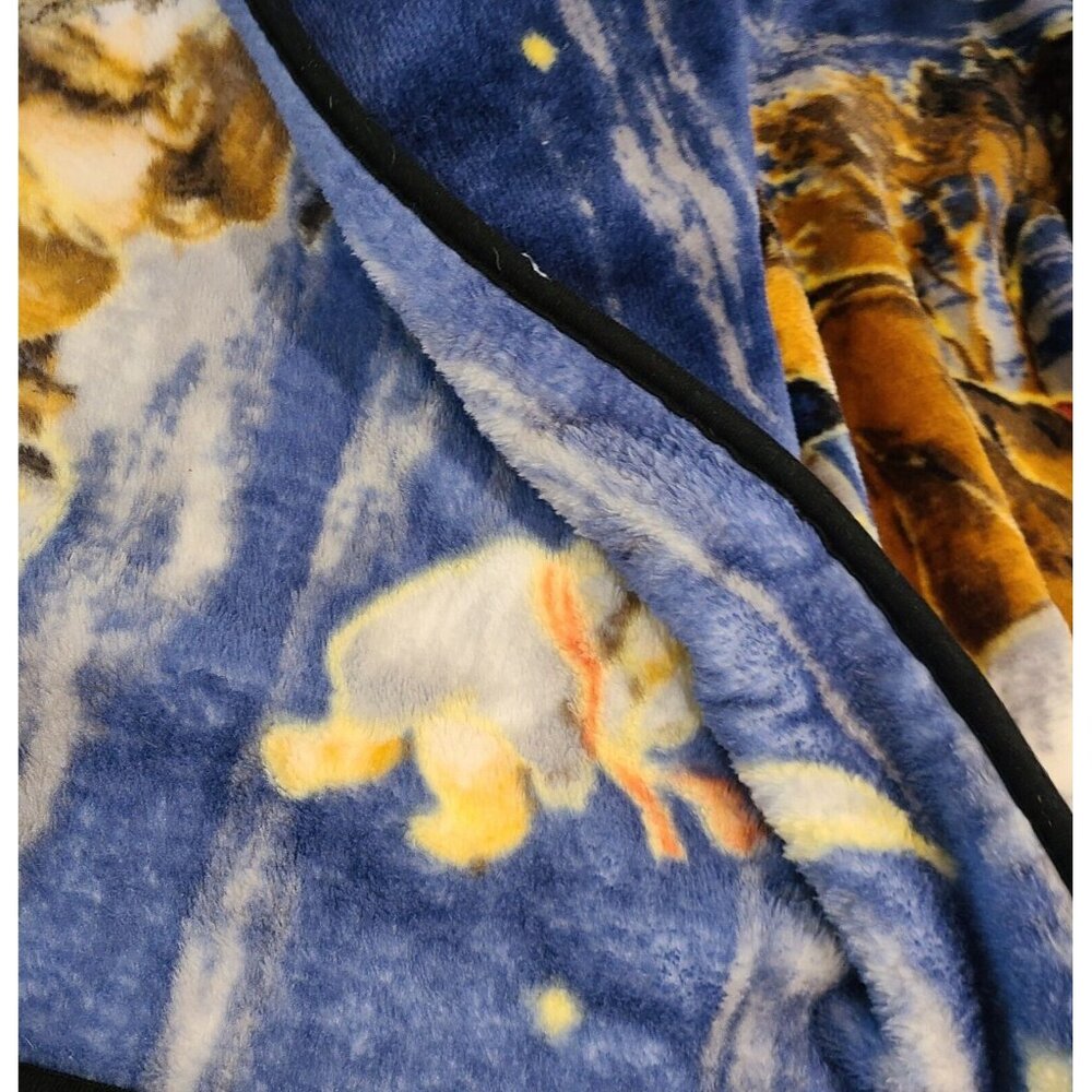 Nativity Scene Christmas Fleece Throw Jesus Mary Joseph Angel Manger Blanket - Picture 12 of 13